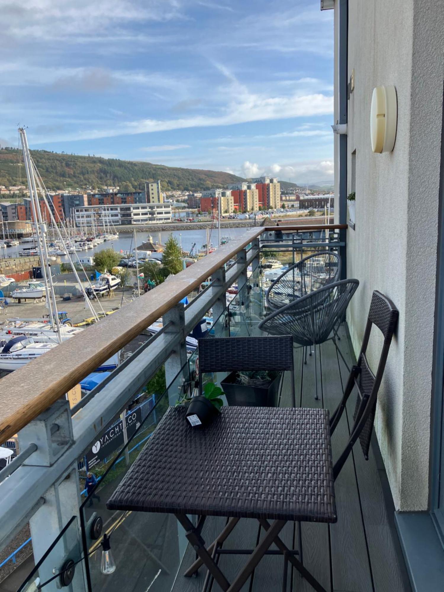 Swansea Bay, Marina & Arena View Mins To Beach & City Exteriör bild